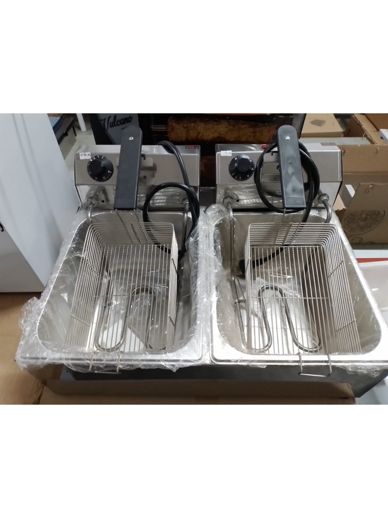 FRITADEIRA ELÉTRICA - 2 CUBAS - 12 LITROS - 220V - RENCO